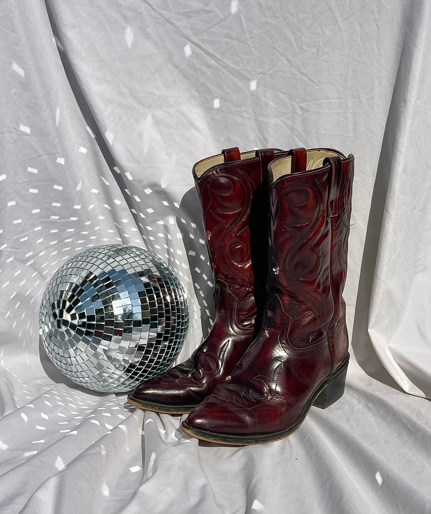 Vintage Cowboy Boots - DEEP CHERRY RED, SIZE 10